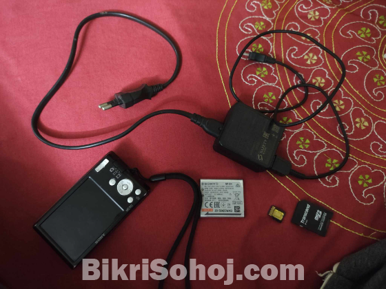 Sony Cyber-Shot DSC w830 20.1 megapixel 8x optical zoom